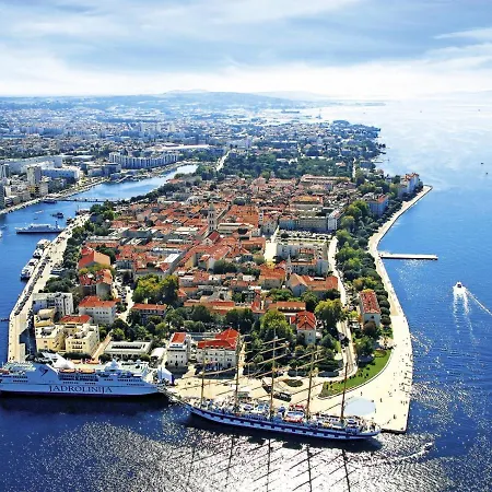 In Zadar With Sea View, Balcony, Air Conditioning, Wifi 3796-8 * Zaton (Zadar)